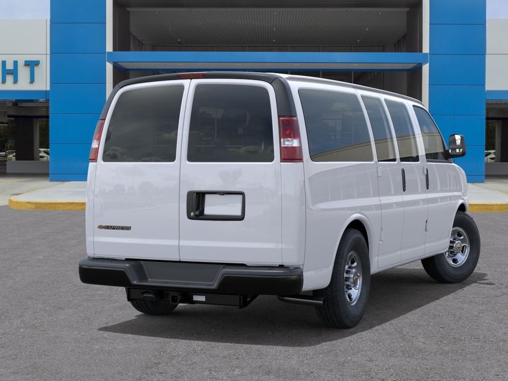 New 2026 Summit White Chevrolet 1WT image 4