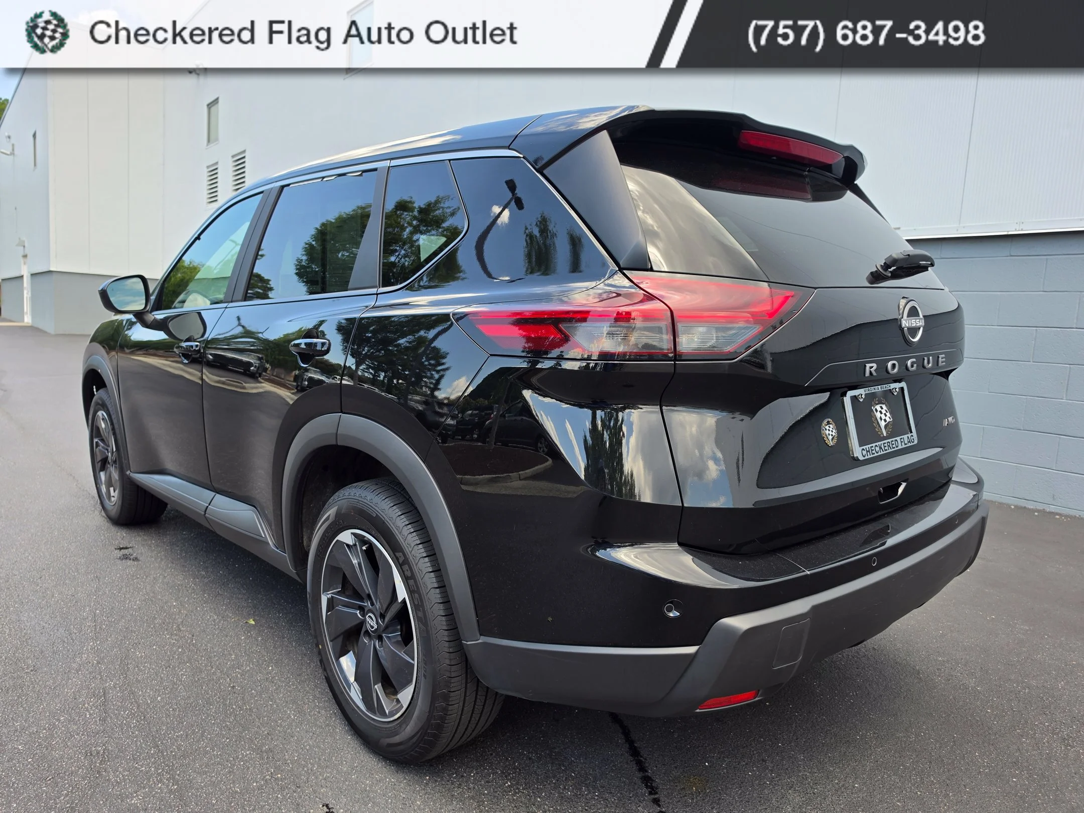 Used 2026 Super Black Nissan SV image 3