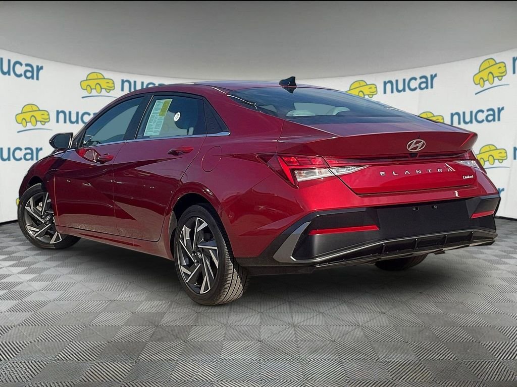 Used 2025 Red Hyundai Limited image 4