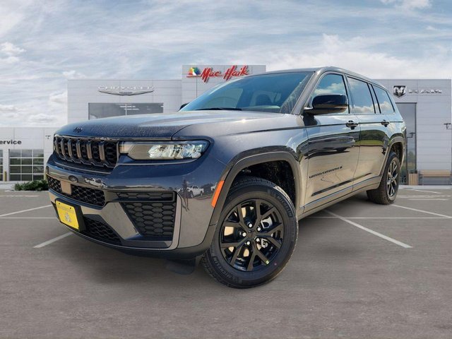 2026 Jeep Grand Cherokee L Laredo Altitude
