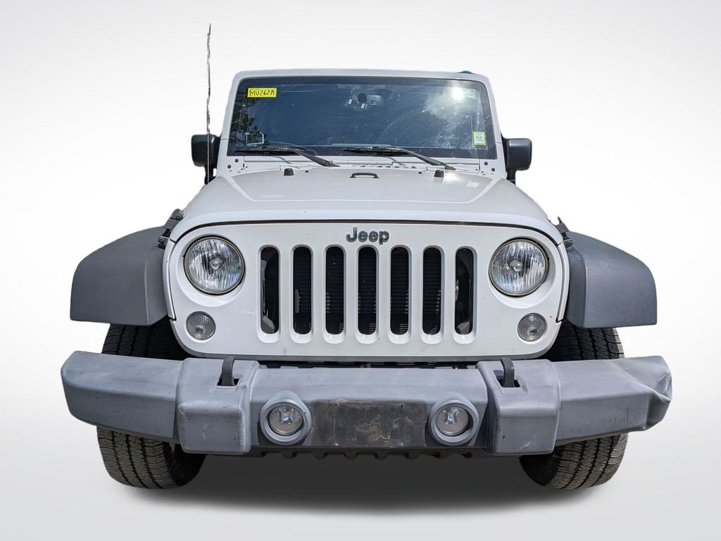 Used 2016 White Jeep Unlimited Sport image 9