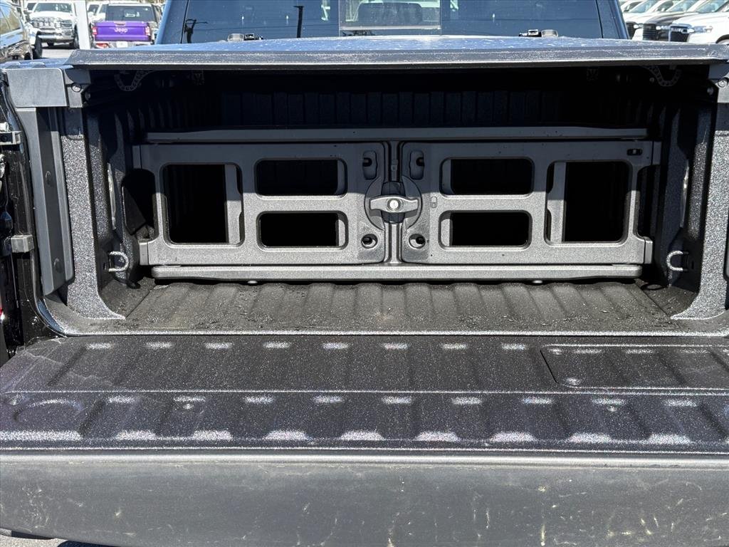 New 2026 Diamond Black Crystal Pearl-Coat Exterior Paint RAM Limited Crew Cab 4x4 5