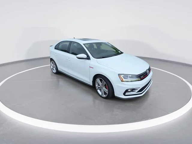 Used 2017  Volkswagen GLI image 2