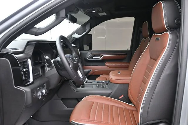 Used 2025 Sterling Metallic GMC Denali Ultimate image 9