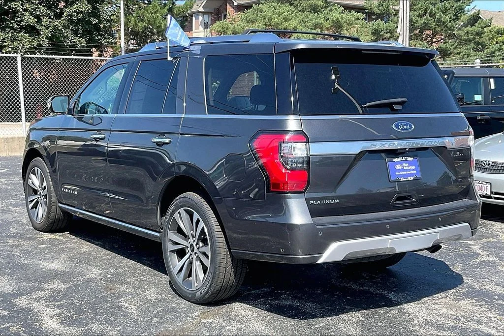 Used 2020 Gray Ford Platinum image 10