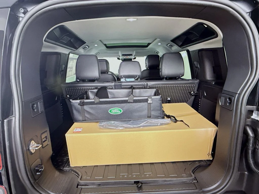New 2026 Fuji White Land Rover S image 28
