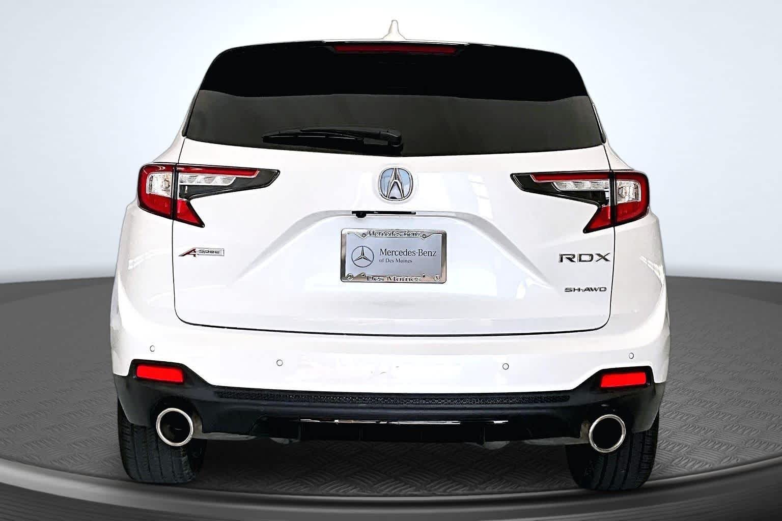 Used 2023 Platinum White Pearl Acura w/A-Spec Package image 5