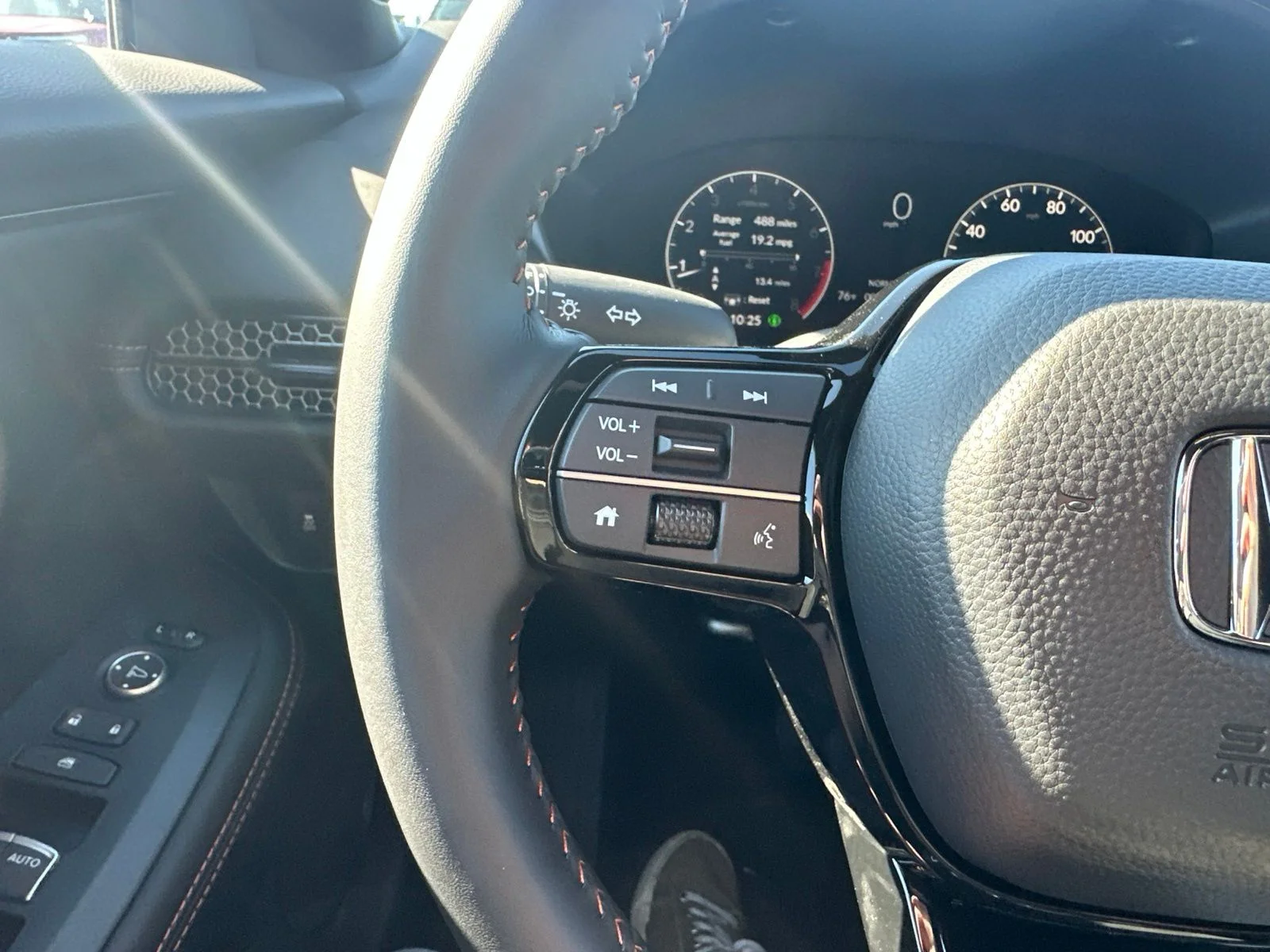 New 2027 Platinum White Pearl Honda Sport AWD image 44