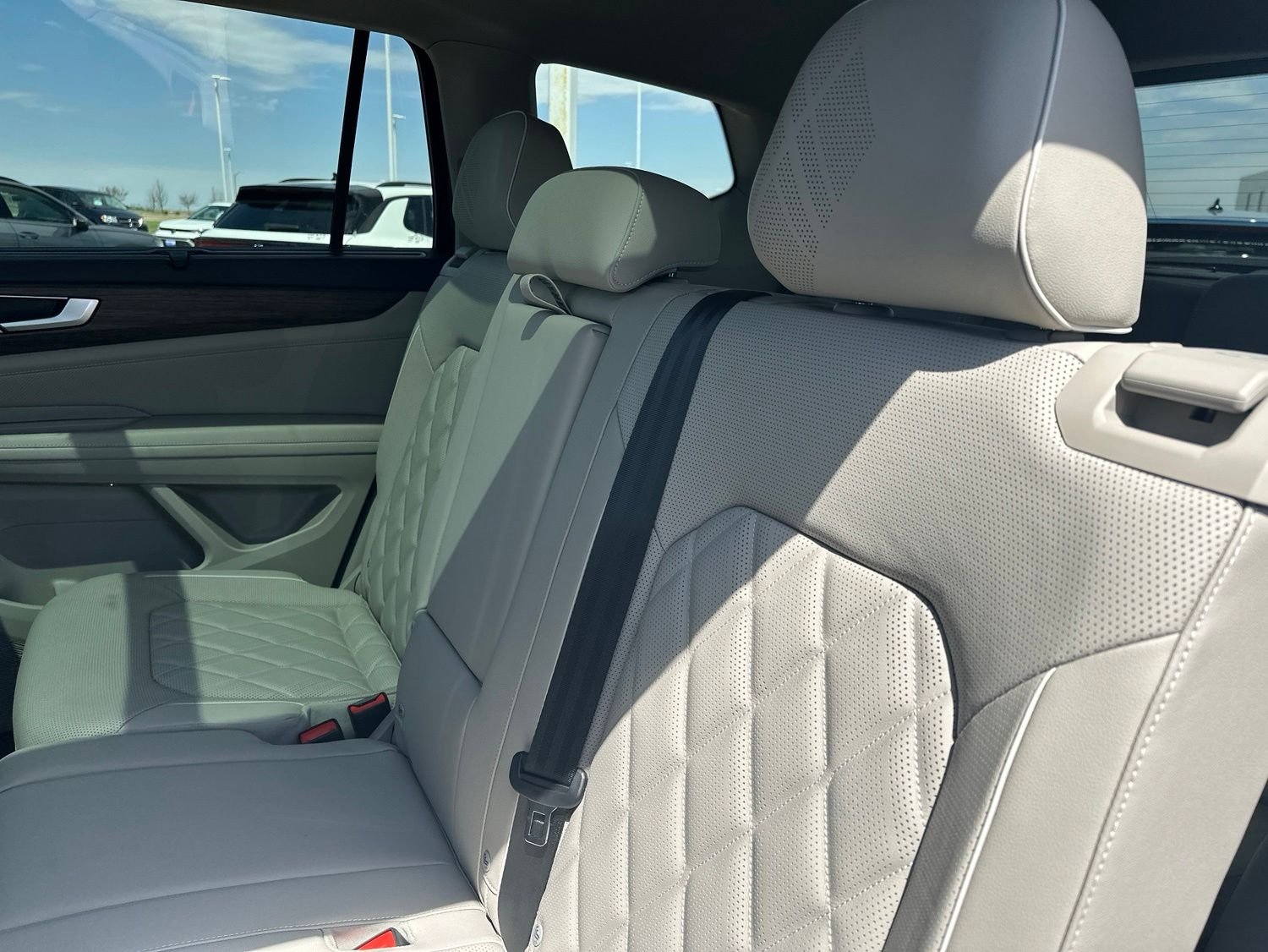 New 2026 Black Volkswagen 2.0T SEL Premium R-Line image 21