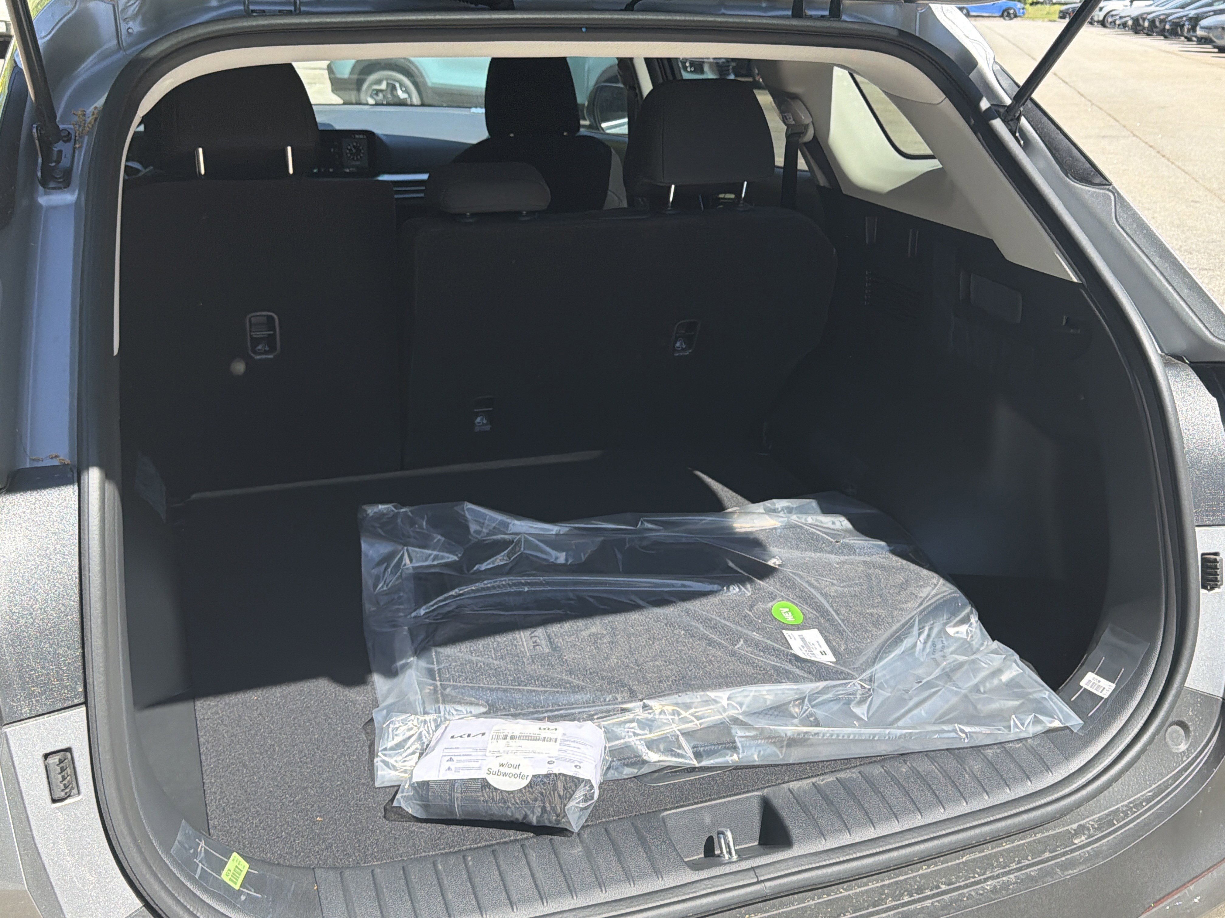 New 2026 Steel Gray Kia LX image 27
