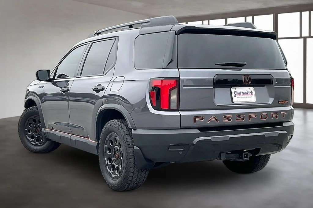 Used 2026 Gray Honda TrailSport image 4
