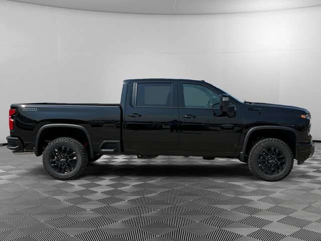 2026 Chevrolet Silverado 2500 HD LTZ - Photo 6