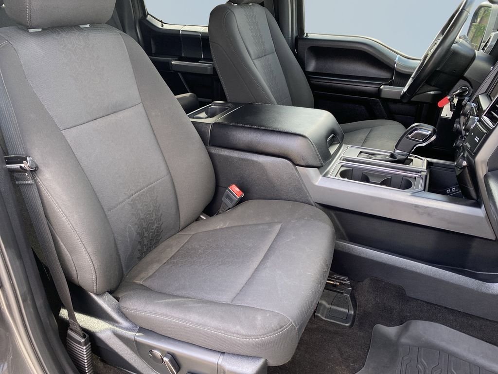 Used 2018 Magnetic Ford XLT image 31