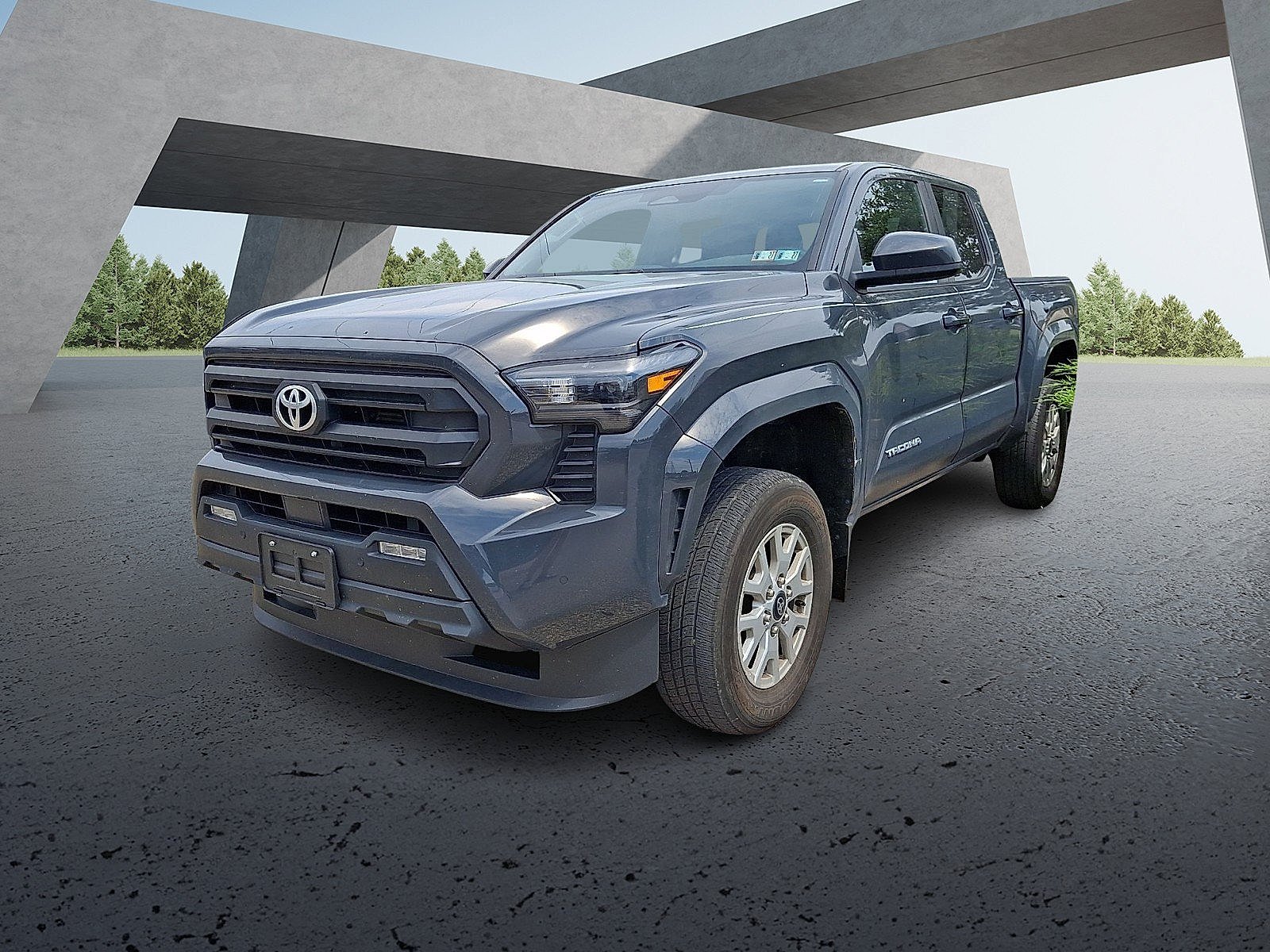 Used 2024 Underground Toyota SR5 image 2