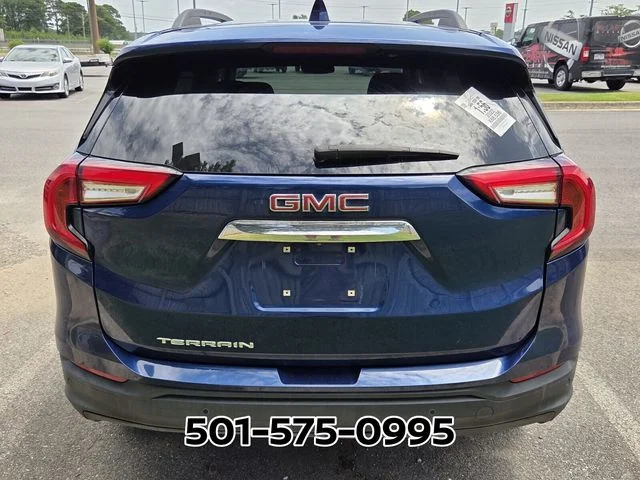 Used 2022 Blue GMC SLE image 4