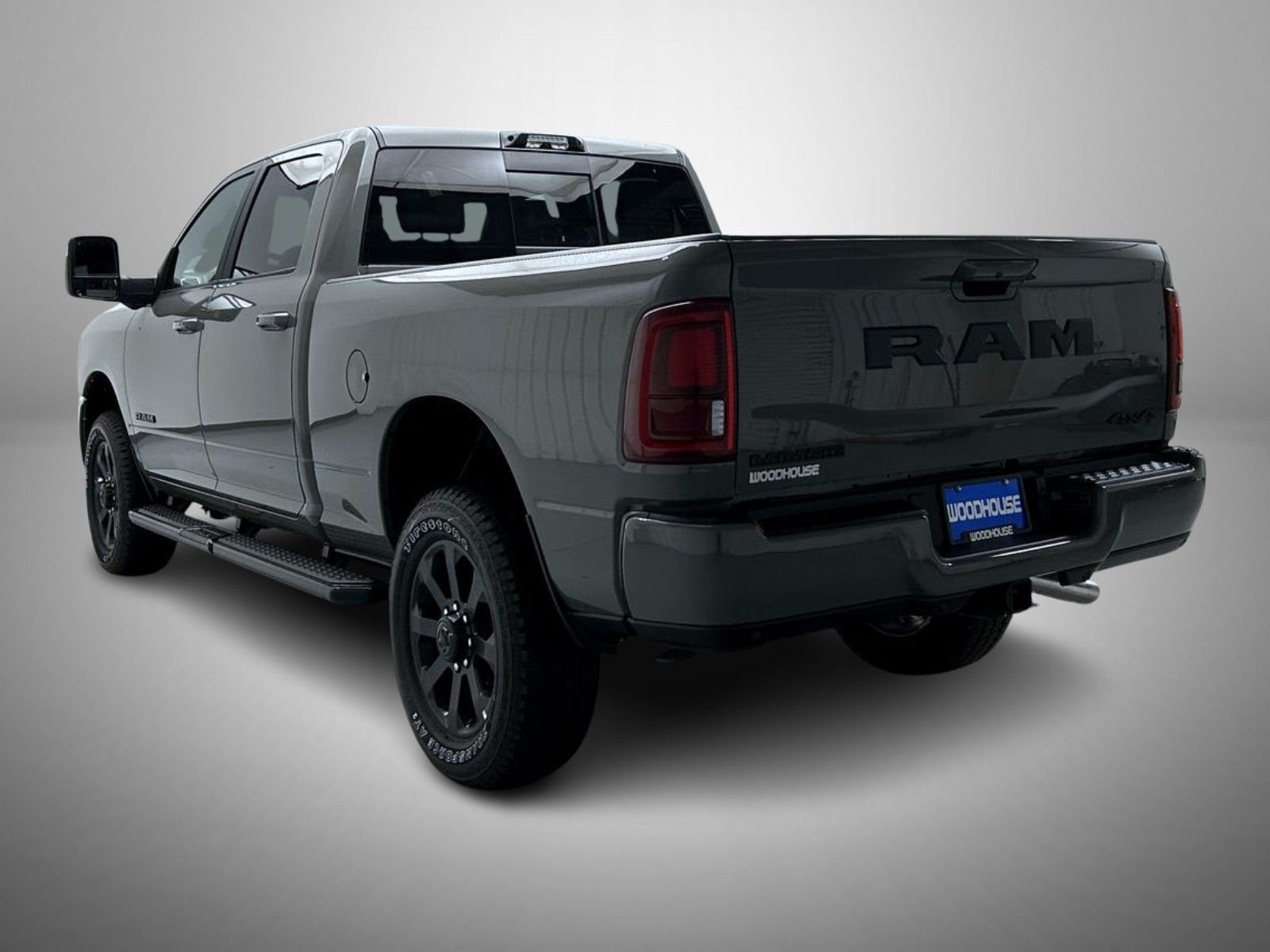 New 2026 Ceramic Gray Clear-Coat Exterior Paint RAM Laramie image 7