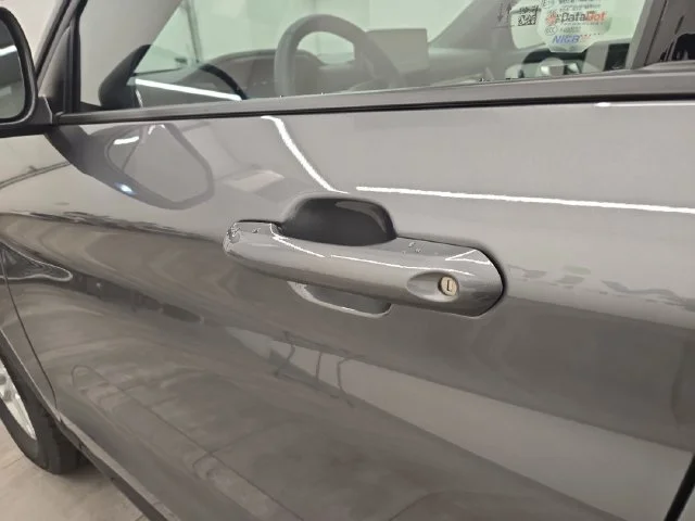 New 2027 Carbonized Gray Metallic Ford Active image 22