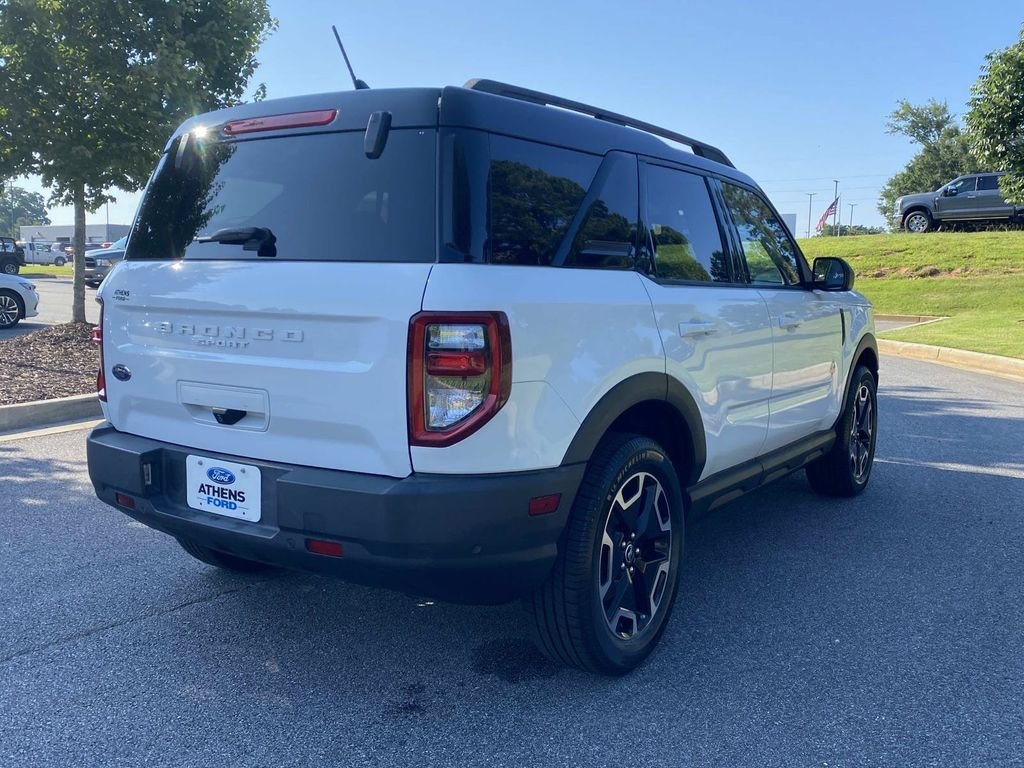 Certified Used 2021 Oxford White Ford Outer Banks image 3