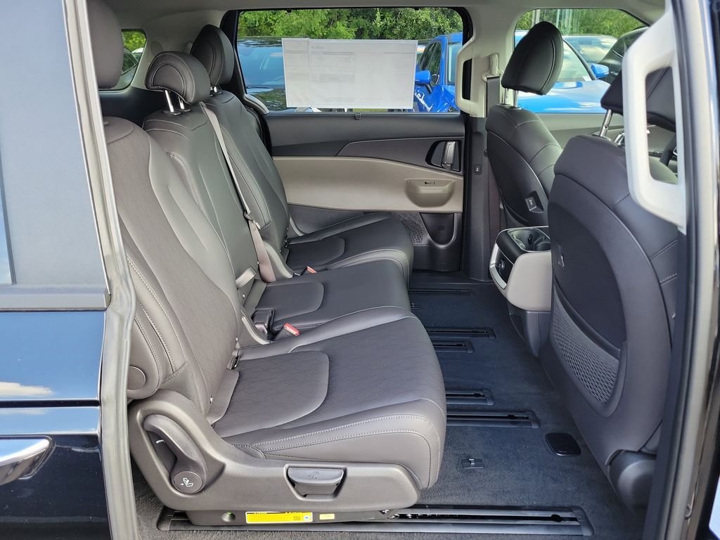 New 2026 Black Kia EX image 12