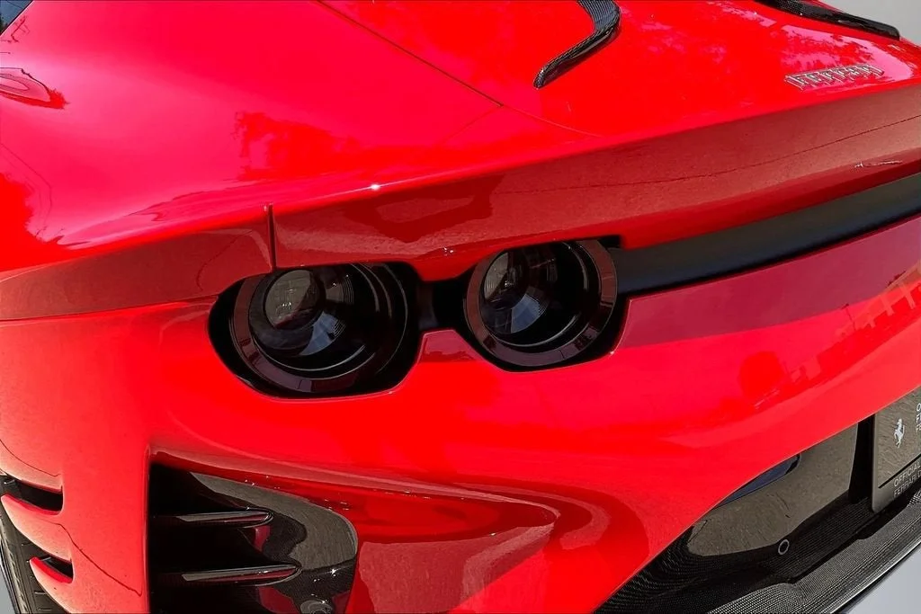 Used 2022 Rosso Corsa Ferrari  image 20