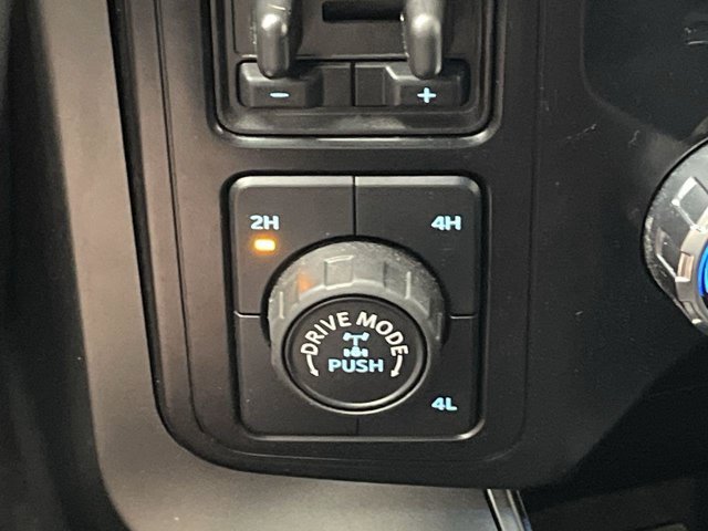 Used 2024 Oxford White Ford XLT image 19