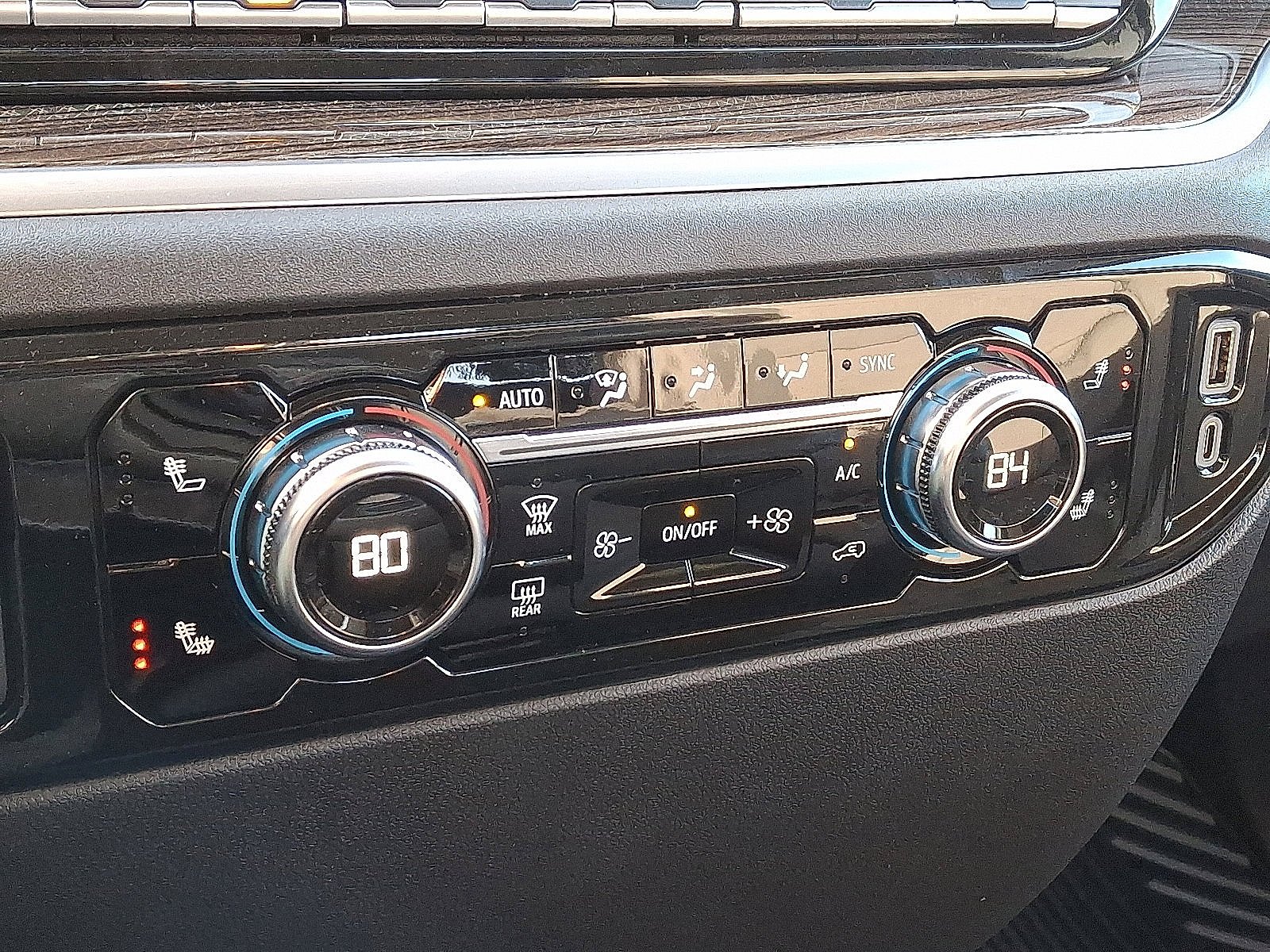 2026 GMC Sierra 1500 Elevation - Photo 10