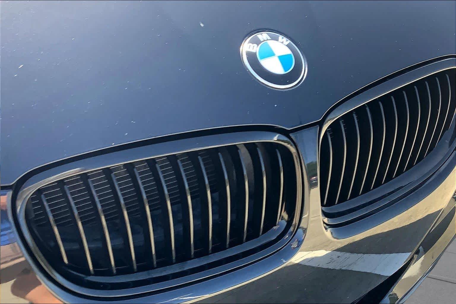 Used 2011 Jet Black BMW 335i image 27