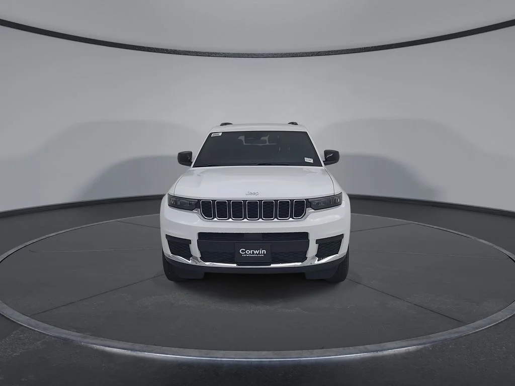 New 2026 Bright White Clear-Coat Exterior Paint Jeep Laredo image 5