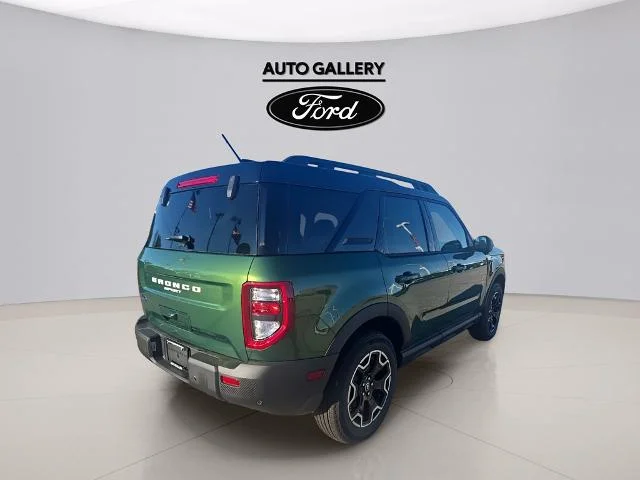 New 2025 Eruption Green Metallic Ford Outer Banks® image 31