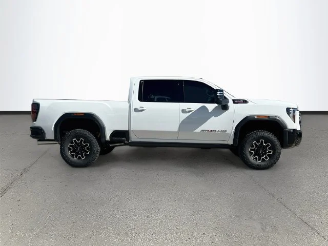 2026 GMC Sierra 2500HD AT4X - Photo 3