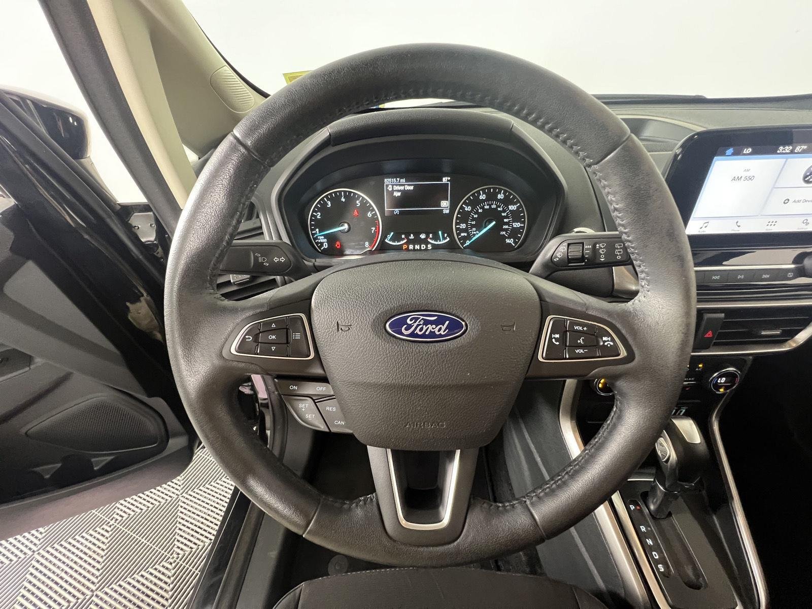 Used 2019 Shadow Black Ford SE image 14