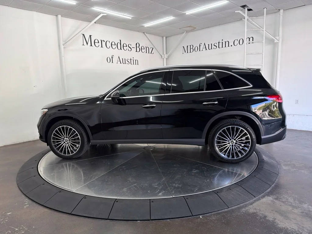 Certified Used 2026 Black Mercedes-Benz GLC 300 image 4