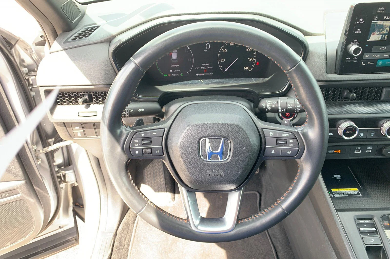 Certified Used 2024 Lunar Silver Metallic Honda Sport-L image 26