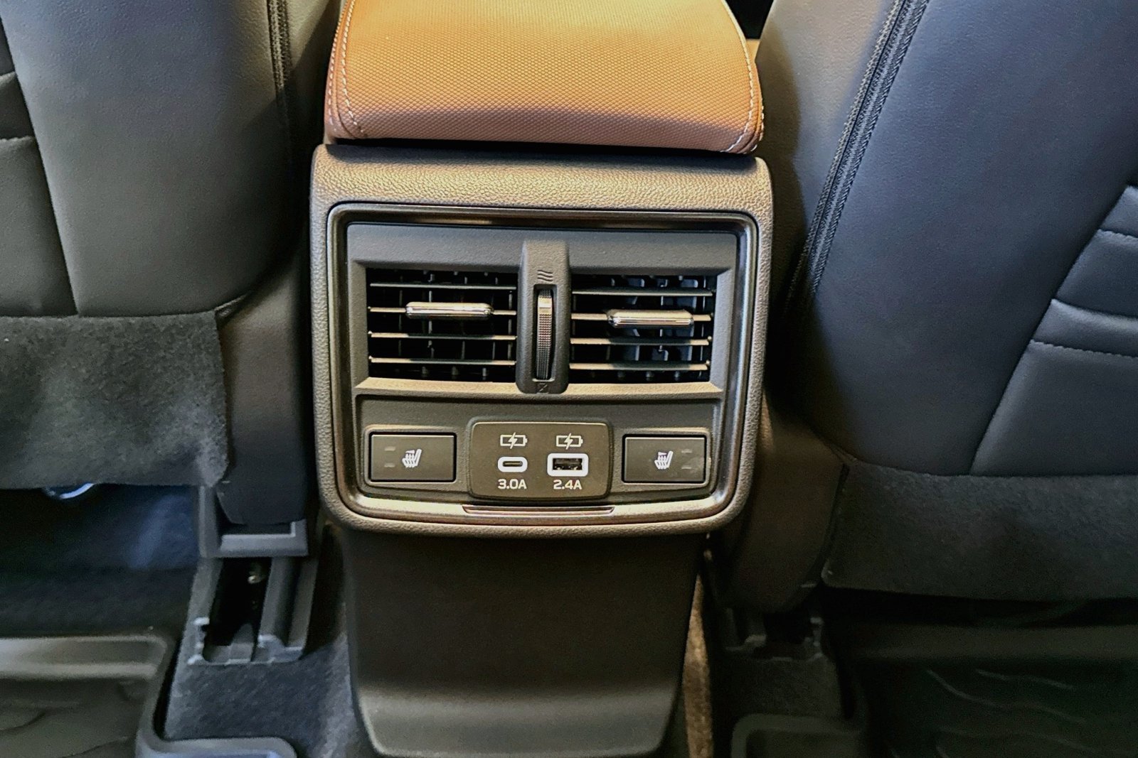 Used 2026 River Rock Pearl Subaru Touring image 24