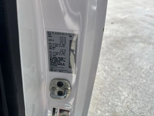 Used 2020 White Nissan S image 34