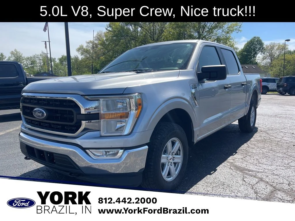 Used 2022 Silver Ford XLT image 1