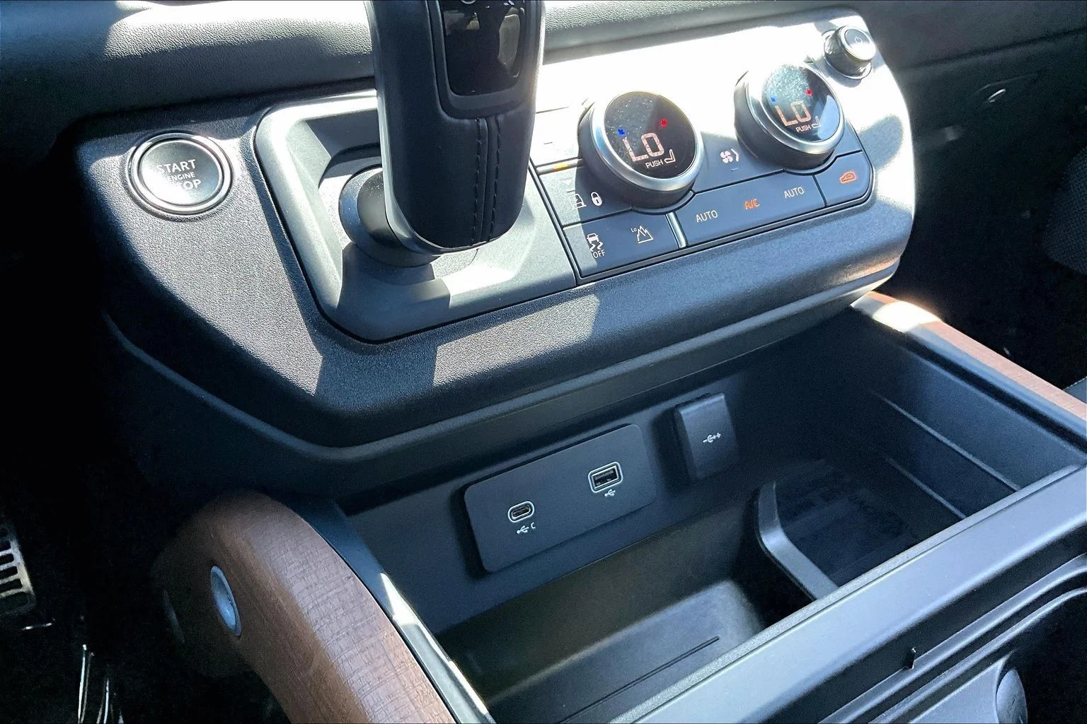 Certified Used 2023 Black Land Rover X image 34