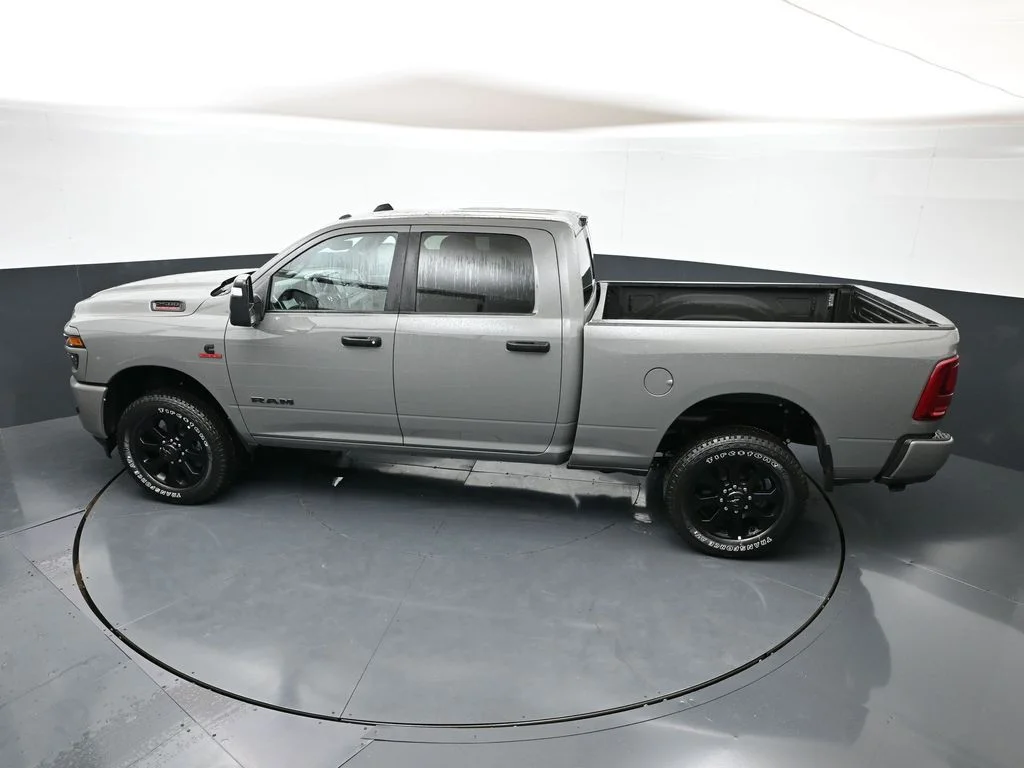 New 2026 Ceramic Gray Clear-Coat Exterior Paint RAM Big Horn image 49
