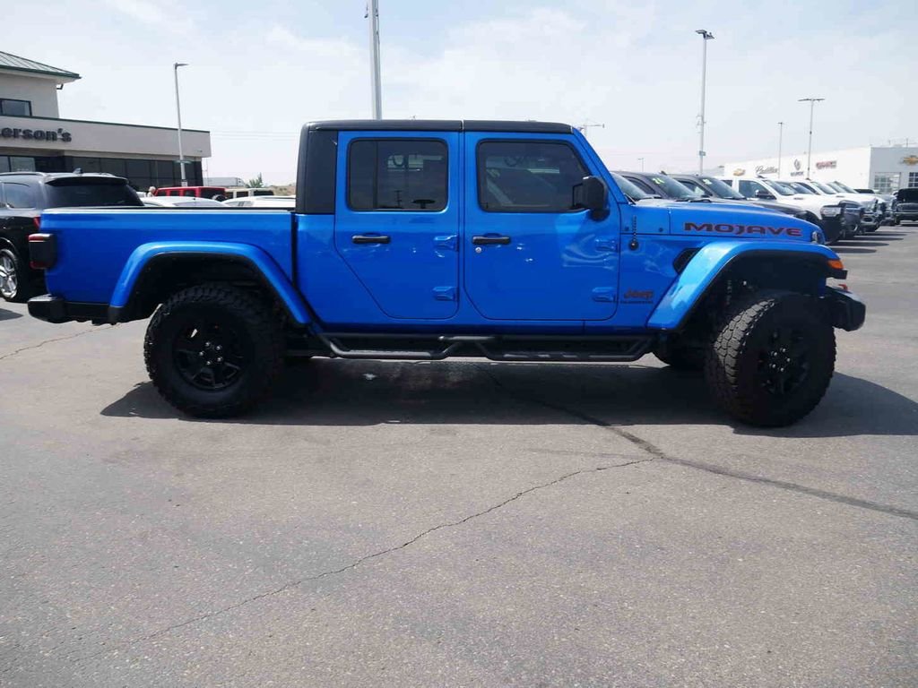 Used 2022 Blue Jeep Mojave image 24