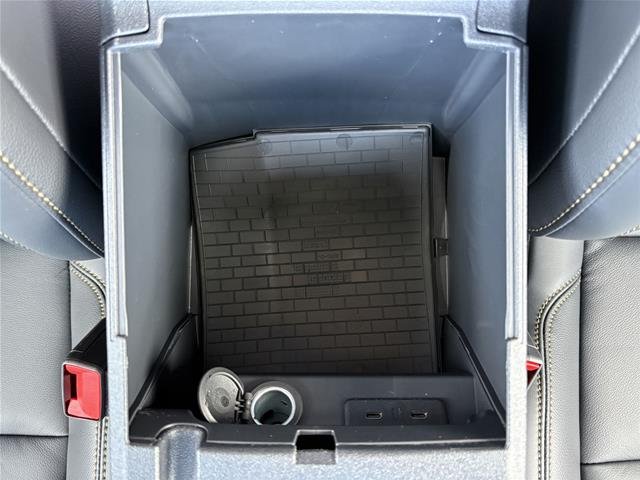 New 2026 Oxford White Ford Badlands® image 35