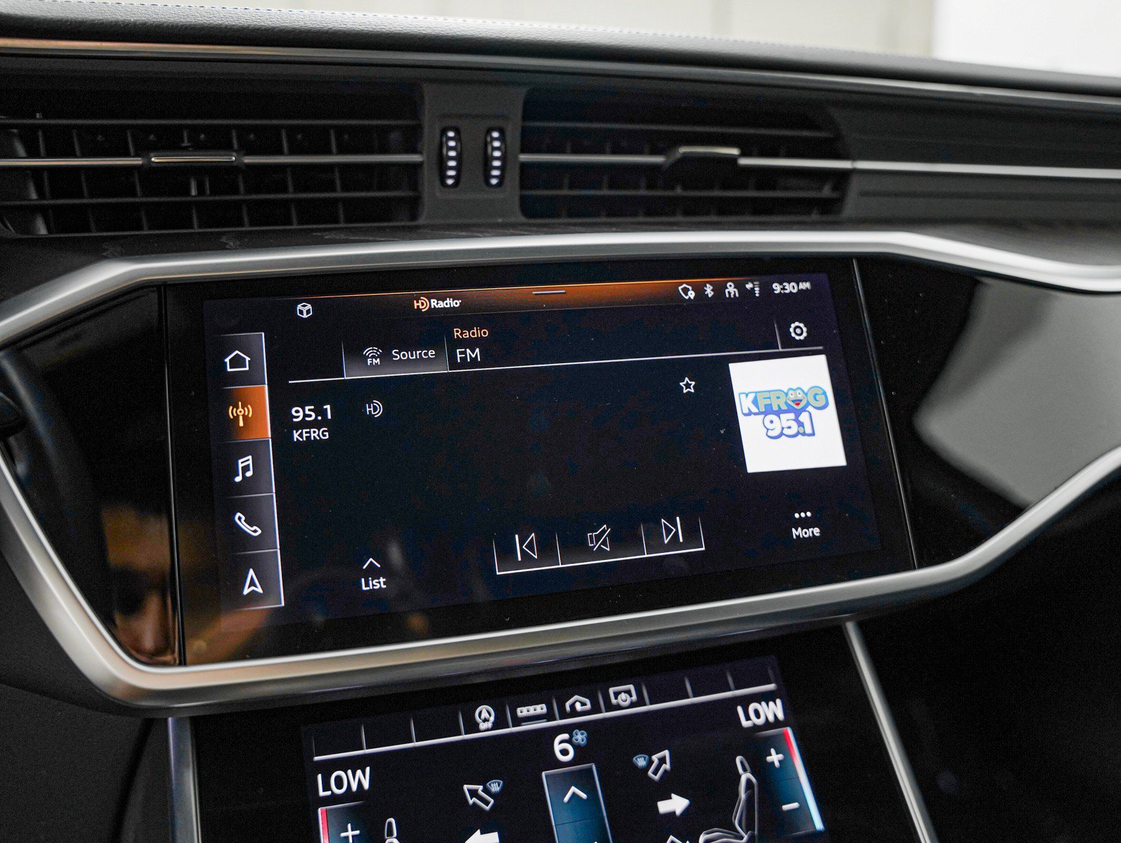 Used 2023 Brilliant Black Audi Premium Plus image 19