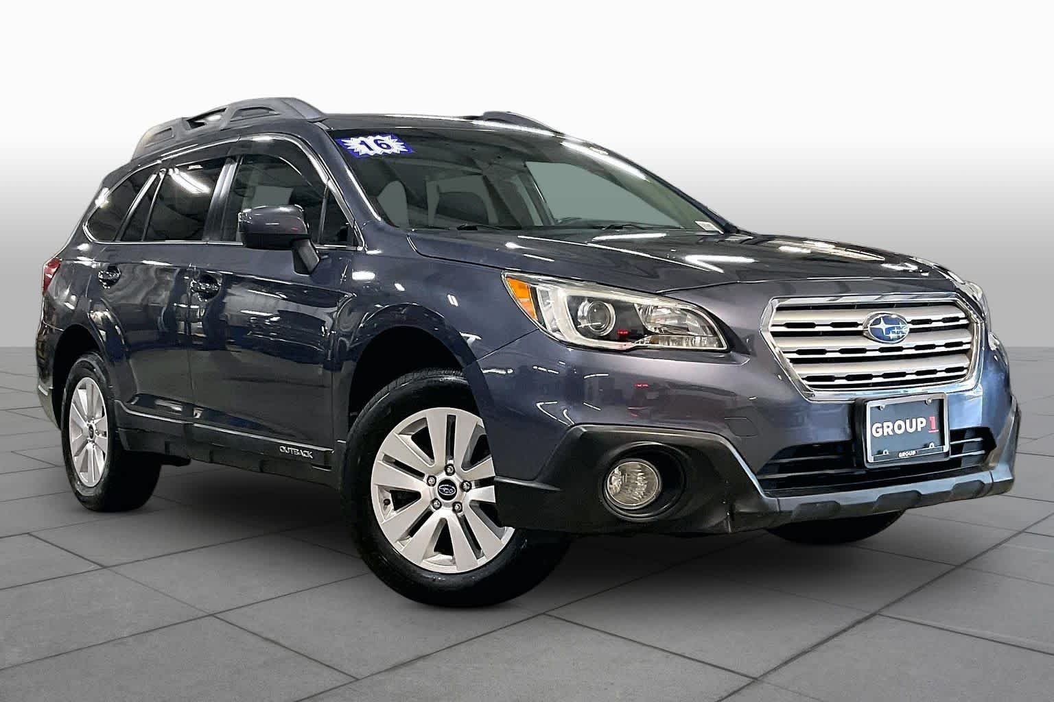 Used 2016 Carbide Gray Metallic Subaru 2.5i Premium image 3