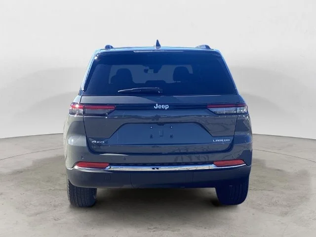 New 2027 Gray Jeep LAREDO 4X4 image 5