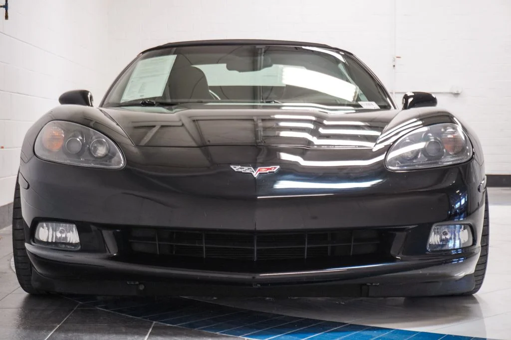 Used 2008 Black Chevrolet Base image 29