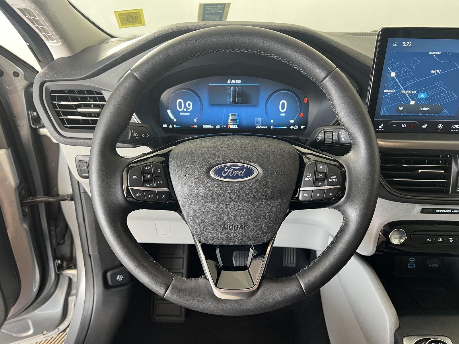 Used 2023 Iconic Silver Ford Active image 8