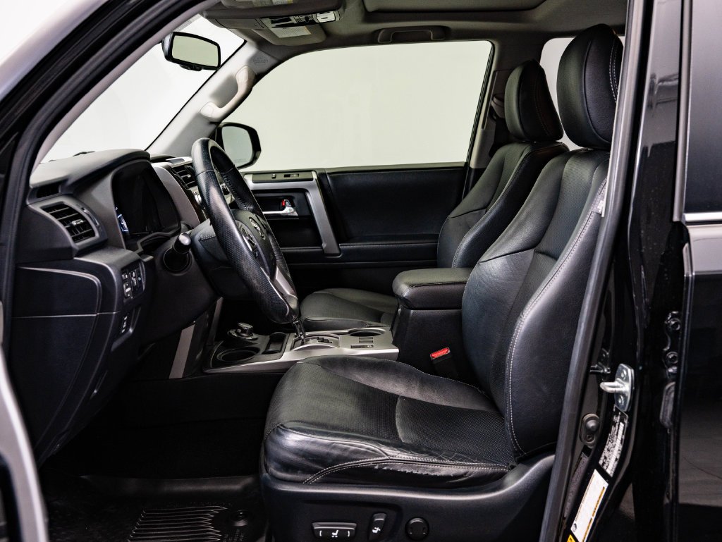 Used 2019 Midnight Black Metallic Toyota Limited image 22
