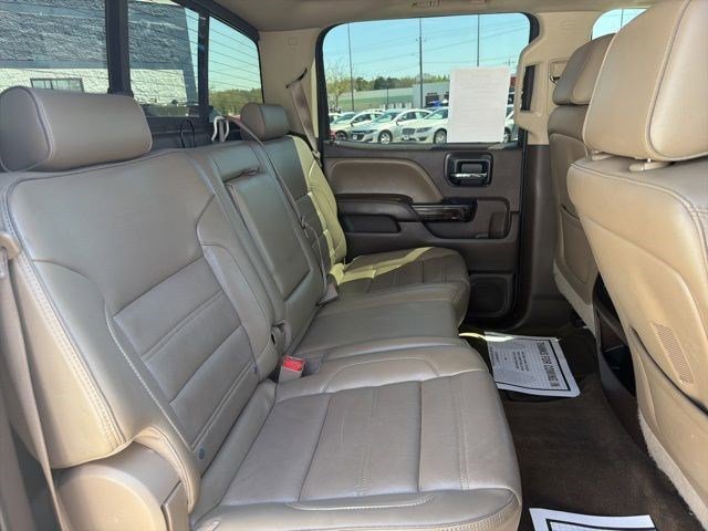 Used 2015 White Diamond Tricoat GMC Denali image 17