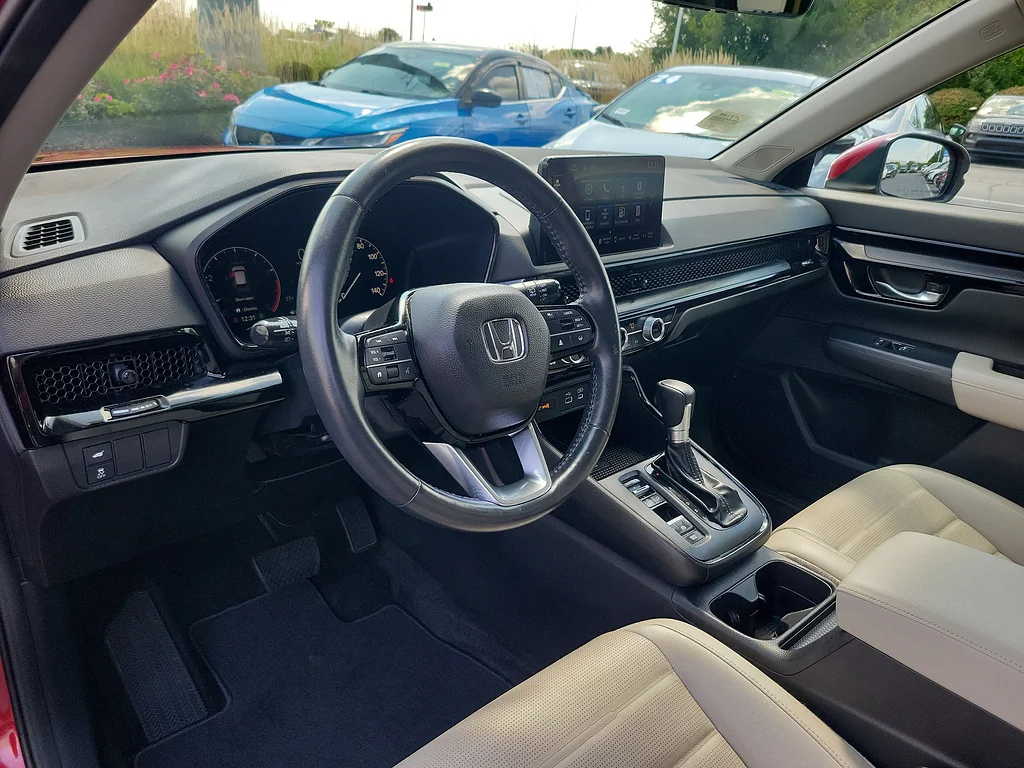 Certified Used 2024 Radiant Red Metallic Honda EX-L image 17