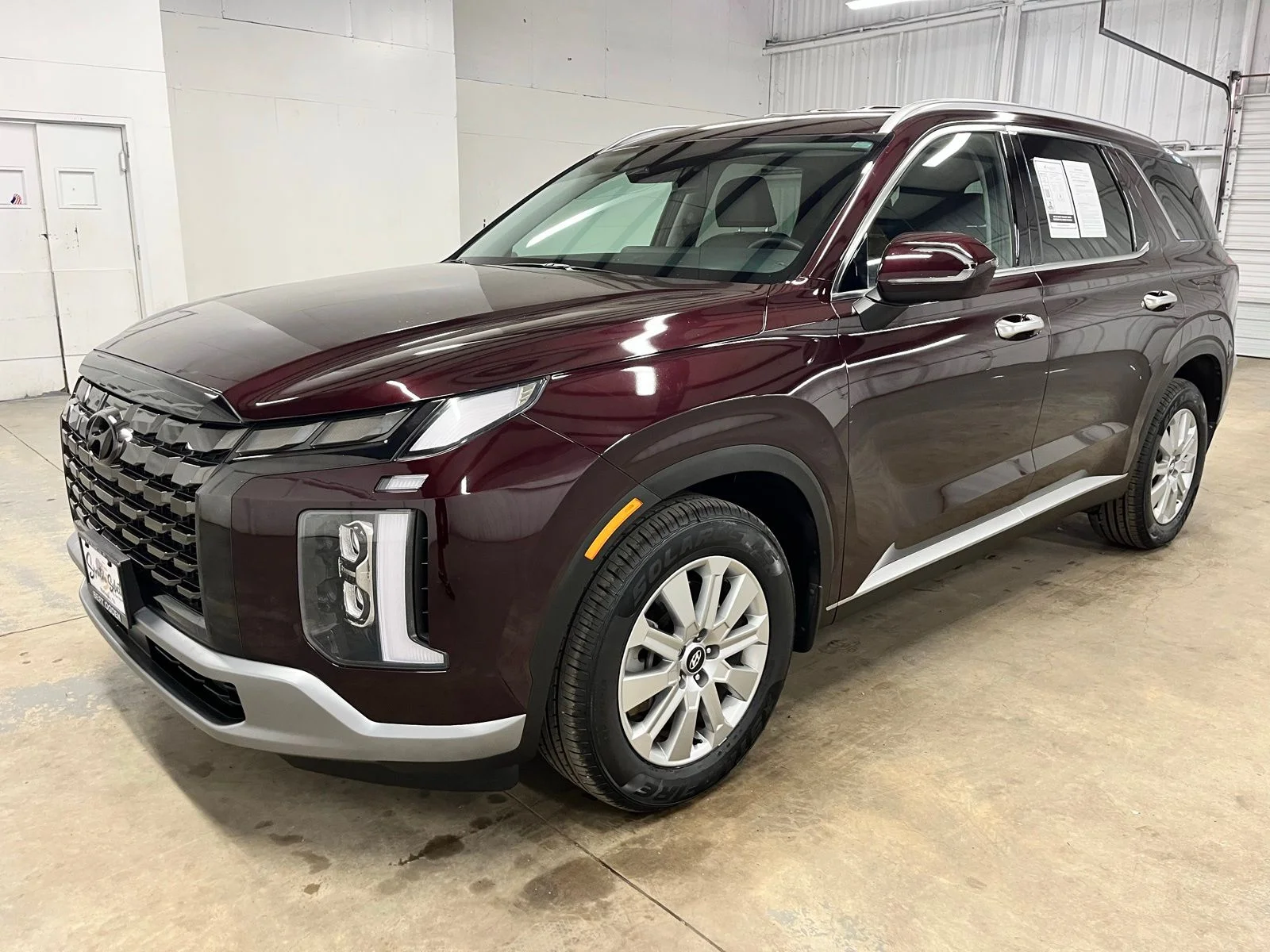 Used 2023 Red Hyundai SEL image 3