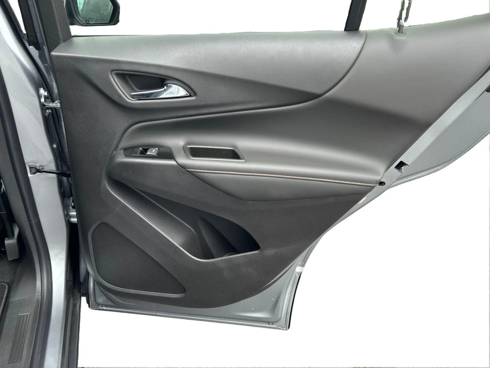 Used 2024 Sterling Gray Metallic Chevrolet Premier image 20